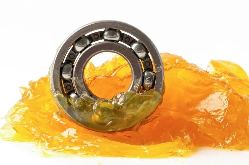 Turbine oils for marine and industrial turbines