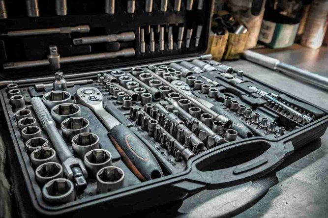 Step ladders for industrial maintenance tasks