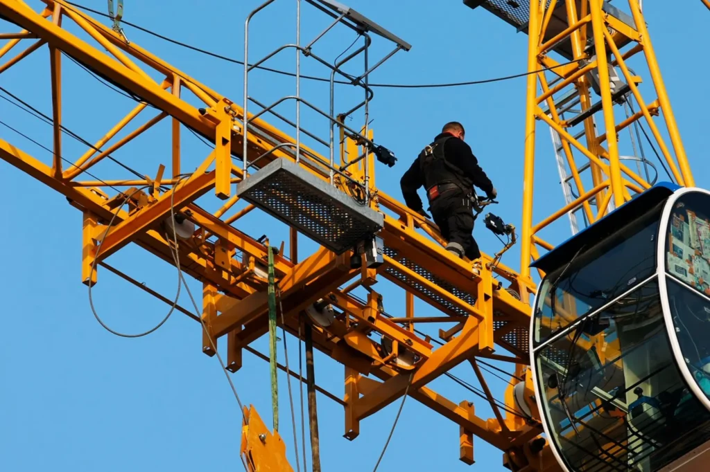 Workover rig for well intervention operations