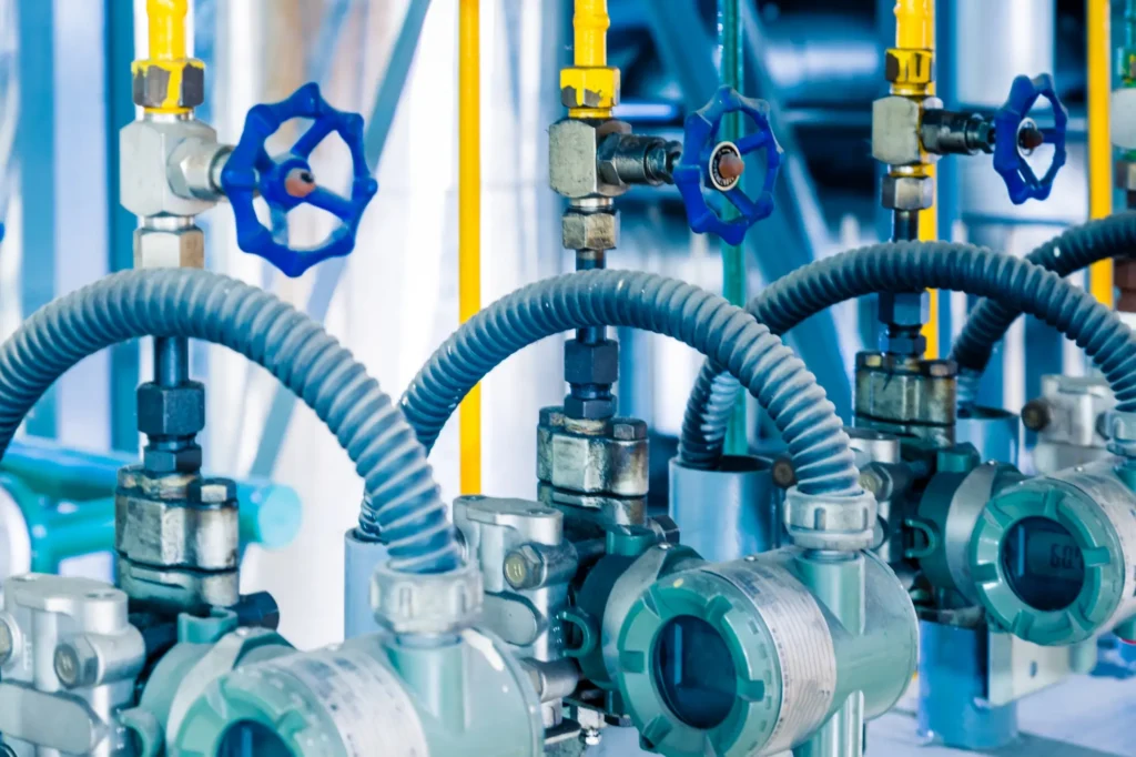 Marine fuel hose for offshore bunkering operations